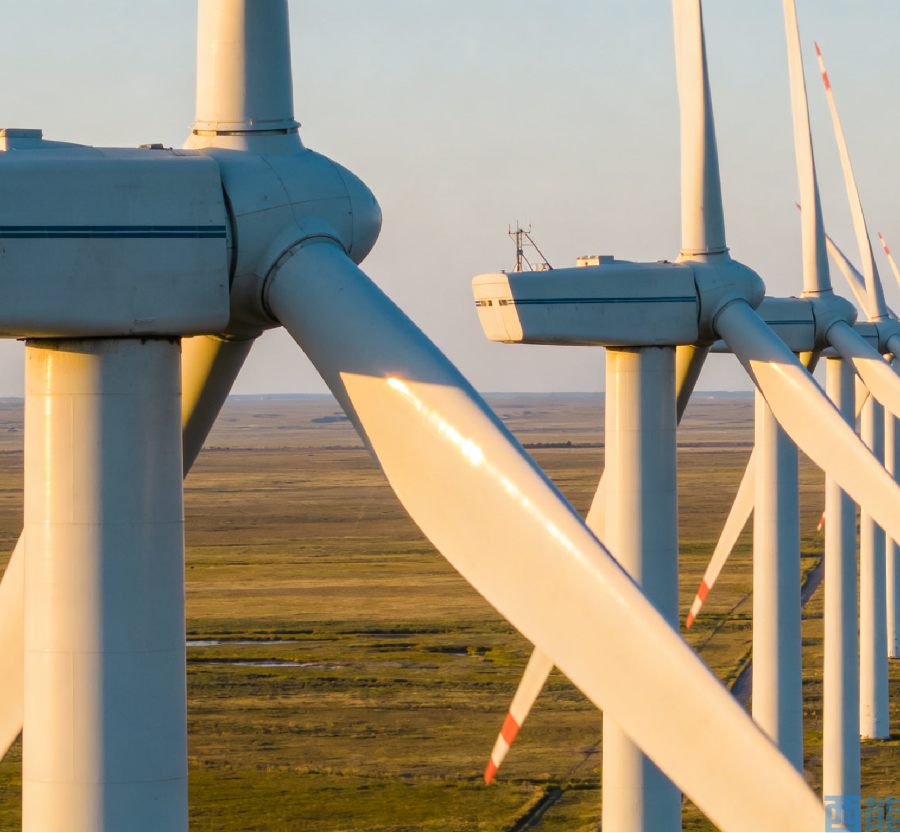 <strong>風(fēng)電兩新政策下5MW+機型必帶構(gòu)網(wǎng)能力！15年老舊機淘汰引爆</strong>